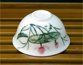 ボーンチャイナ 茶杯 手描き 緑蓮花